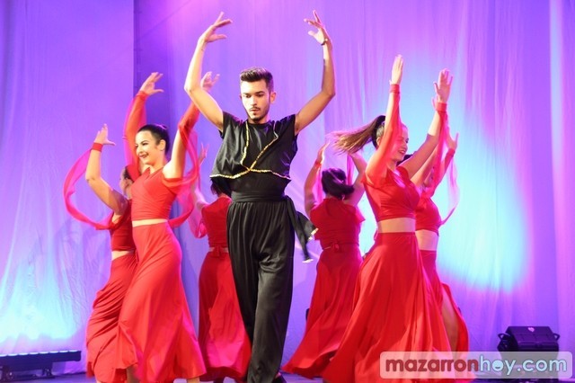 Las escuelas de baile de Mazarrón presentan sus festivales