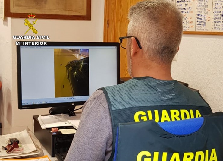 Investigados tres menores por causar daños a numerosos vehículos en Mazarrón