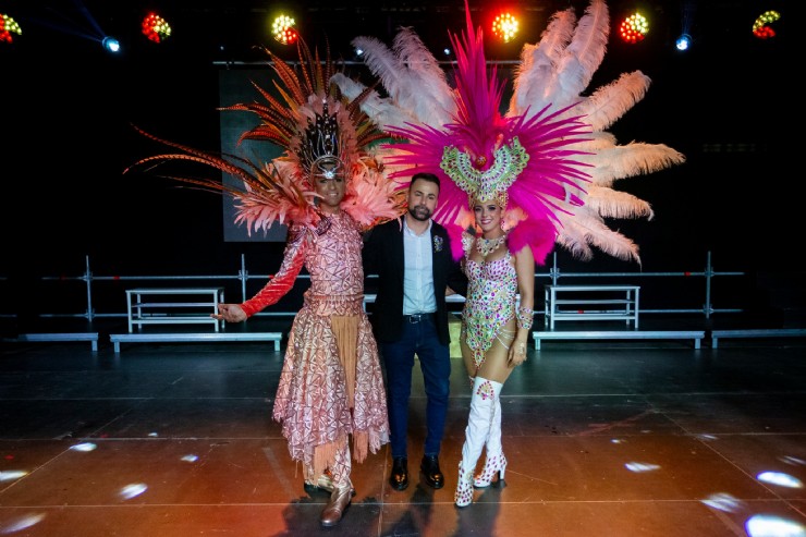 Paula Campos, Sofía López, Jesús Méndez y Pedro Vivancos, se coronaron como Musas y Musos del Carnaval en una espectacular gala