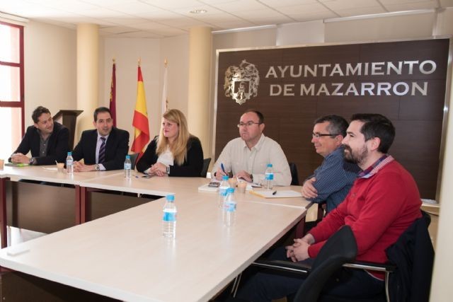 El director de la Agencia Tributaria se reúne con la alcaldesa de Mazarrón