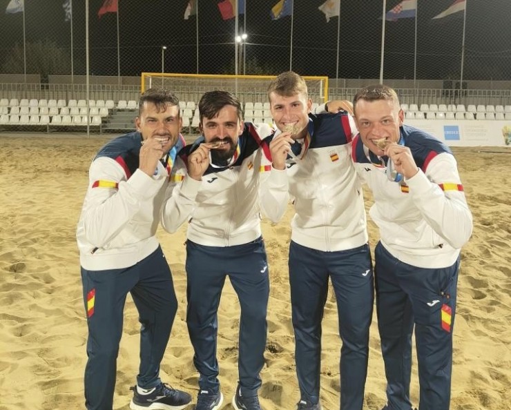 Cuatro mazarroneros ganan la medalla de oro en los 'Terceros Juegos Mediterraneos de Playa'