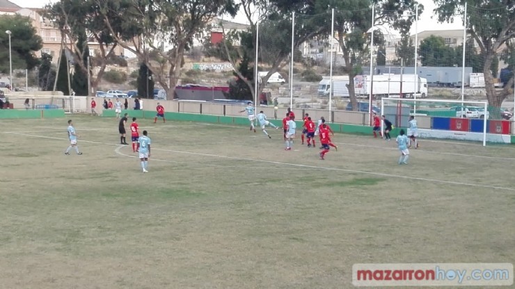 El Mazarrón FC vence al Huercal Overa y encadena tres victorias consecutivas