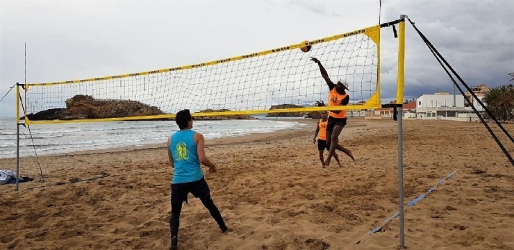 La tercera jornada de la Beach Volley League se disputó en la Playa de Bahía
