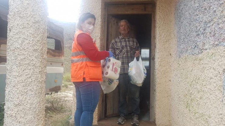 Cruz Roja Mazarrón sigue prestando ayuda a los más necesitados