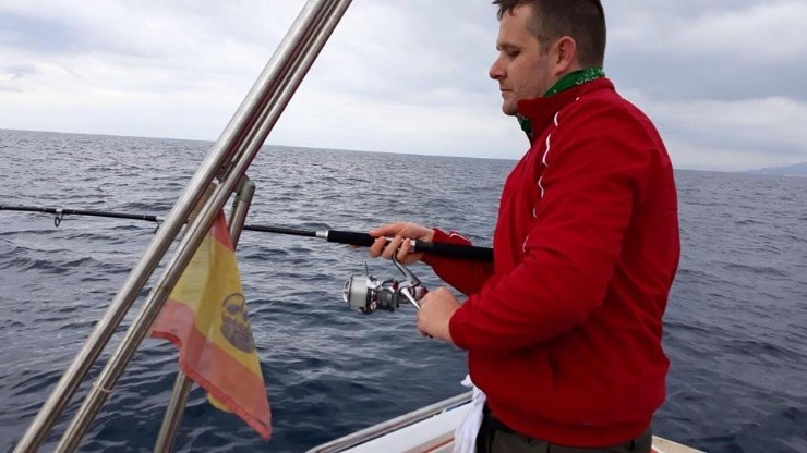 Primer social desde embarcación fondeada del Club de Pesca Puerto de Mazarrón