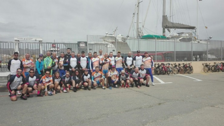 El Club Ciclista Folkestone Velo del Reino Unido vuelve a visitar Mazarrón