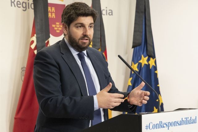 López Miras pide bajar el IVA al turismo y la hostelería al 4%