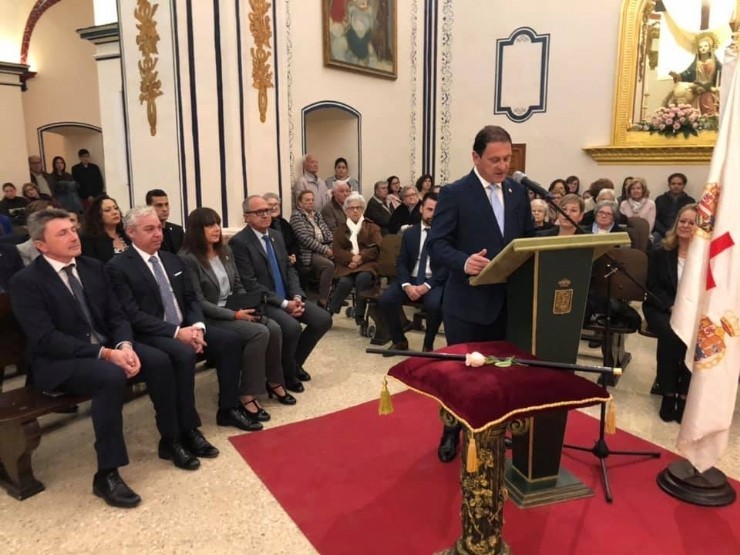 El alcalde de Mazarrón, Gaspar Miras, renueva el voto de la Villa de Mazarrón a La Purísima Concepción
