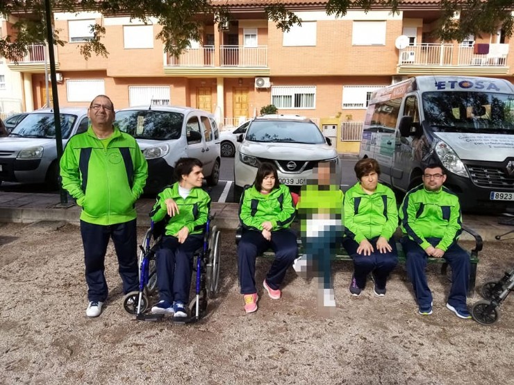 El Centro de día de personas con discapacidad participa en los Juegos Escolares de FEDEMIPS