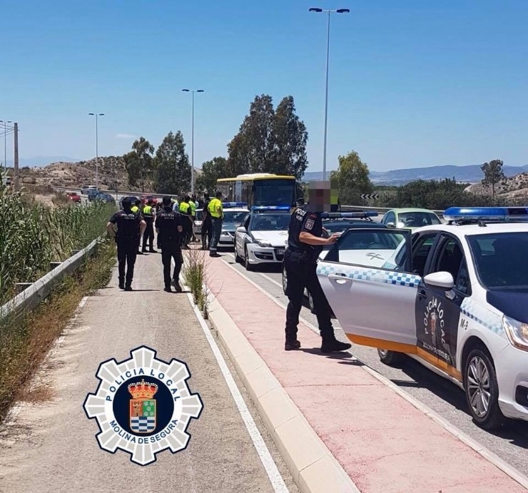 Un vehículo robado en Mazarrón es interceptado por la Policía Local y Guardia Civil en Molina de Segura