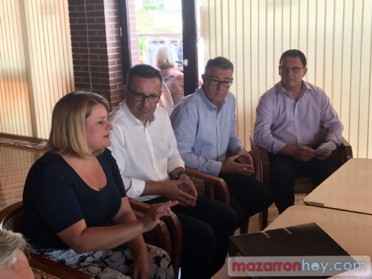 Ayuntamiento, Delegación del Gobierno y Confederación Hidrográfica del Segura se reúnen  con representantes vecinales de la urbanización Camposol 