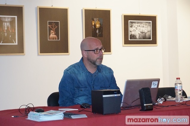 José Manuel Ureña presenta su trabajo personal dentro de los encuentros 