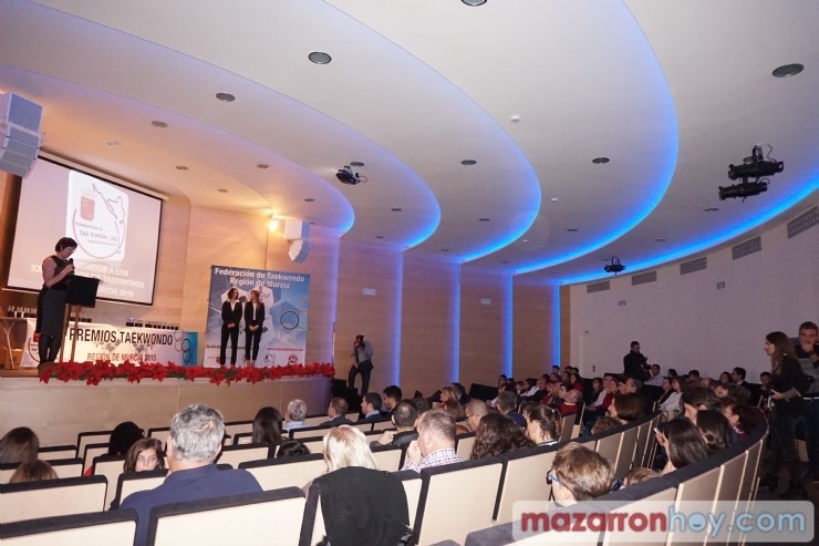 El Club Taekwondo Mazarrón entre los premiados en la Gala regional de Taekwondo celebrada en Mazarrón.