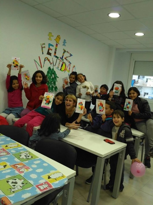 Los niños y niñas participantes en las aulas de apoyo y ocio educativo de Mazarrón y Totana celebran las vacaciones con una fiesta de Navidad