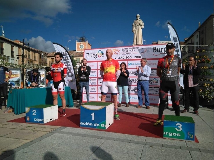 Juan Antonio Sánchez bronce en el Campeonato de España de ciclismo adaptado de Villadiego (Burgos)