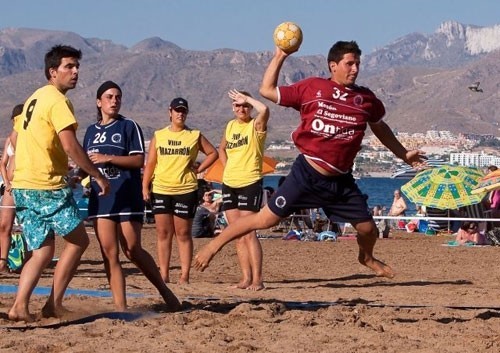 El IV Campeonato de Balonmano Playa Villa de Mazarrón reunirá a cerca de 500 participantes