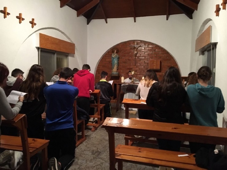 Convivencia de Navidad con el Grupo de jóvenes de la parroquia de Mazarrón.