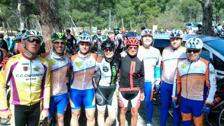 El Club Ciclista Nueve y media participa en la II Mobel Sierra Espuña. Domingo 26 de marzo