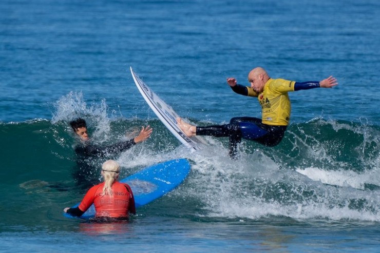 Efren Mompeán del Club Bahiasurf de Mazarrón gana el oro en el campeonato del mundo de Surf Adaptado