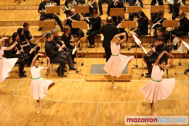 La Asociación Musical “Maestro Eugenio Calderón”, junto a las escuelas de baile Terpsícore y Antonio Jara, presentan 'Acordes de Música y Danza'.