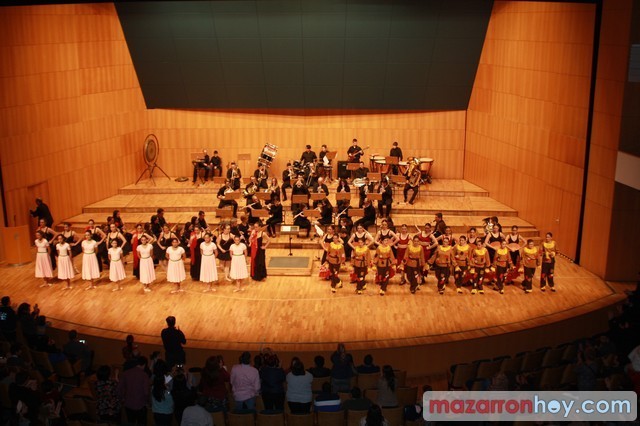 La Asociación Musical “Maestro Eugenio Calderón”, junto a las escuelas de baile Terpsícore y Antonio Jara, presentan 'Acordes de Música y Danza'.