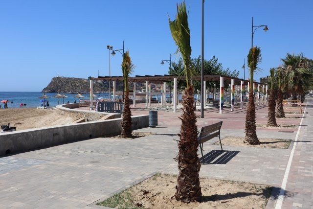 Turismo realiza mejoras de embellecimiento de la fachada del litoral