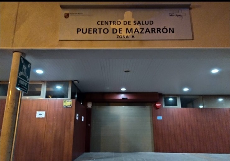 Destinan un médico y enfermero adicional por las tardes y noches y 24 horas en festivos en Puerto de Mazarrón