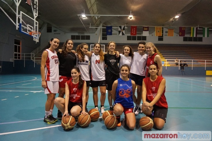 Celia Quiñonero, nueva convocatoria con la selección murciana femenina cadete de baloncesto