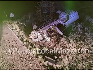 Accidente con tres heridos en la carretera de Mazarrón a Leiva