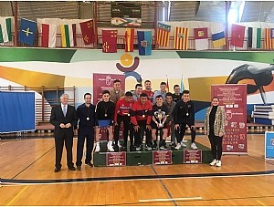 El equipo juvenil del IES Domingo Valdivieso se proclama campeón regional de fútbol sala