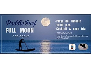 Disfruta del Paddle Surf con luna llena el próximo lunes 7 de agosto