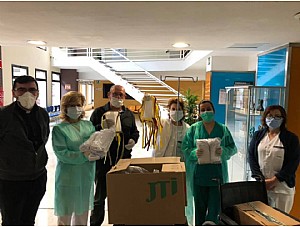 La Parroquia de San José entrega 1000 mascarillas al Hospital Morales Meseguer