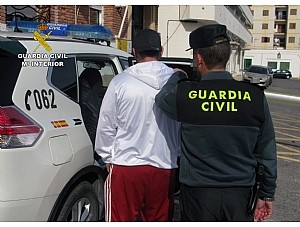 Detenidos dos hermanos mientras robaban en viviendas de Mazarrón
