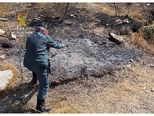 La Guardia Civil investiga al presunto autor del incendio de 40 hectáreas de la Sierra de La Almenara