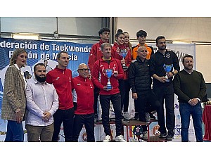 El club de Taekwondo de Mazarrón obtiene el segundo puesto en la clasificación general por equipos en el Campeonato Regional Junior y Jornada de Liga Infantil