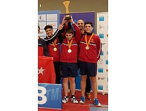 Juan Francisco López, bronce con la selección murciana en el Campeonato de España Escolar de Tenis de Mesa