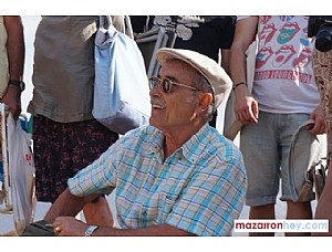 Pedro Cano deleita con sus acuarelas en uno de los paisajes más pintorescos de Mazarrón. 22 julio.