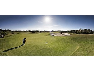 Turismo se reúne en Londres con operadores líderes de golf para asegurar el flujo de jugadores británicos a la Región