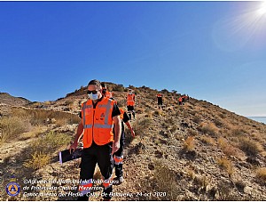 Voluntarios de Protección Civil de Mazarrón realizan una jornada de conocimiento del medio en Mazarrón