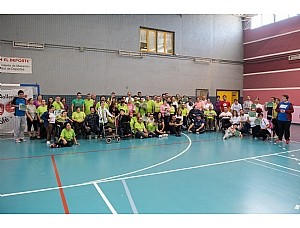 La Aceña ha acogido este viernes el I Encuentro Deportivo Intercentros para personas con discapacidad 