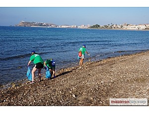 El proyecto LIBERA recoge datos sobre la basuraleza de 18 puntos de la costa murciana