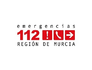 Servicios sanitarios de emergencias acuden a atender a una herida por quemaduras en Mazarrón. 