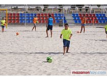 27 alumnos han iniciado su formación en el Campus de Fútbol Playa que organiza Chiky Ardil - Foto 12