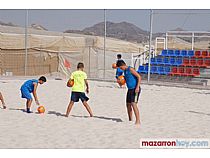 27 alumnos han iniciado su formación en el Campus de Fútbol Playa que organiza Chiky Ardil - Foto 16