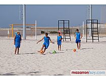 27 alumnos han iniciado su formación en el Campus de Fútbol Playa que organiza Chiky Ardil - Foto 34