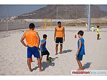 27 alumnos han iniciado su formación en el Campus de Fútbol Playa que organiza Chiky Ardil - Foto 40