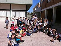 Los alumnos/as de 4 años de infantil del CEIP FRANCISCO CAPARRÓS han visitado un invernadero de tomates en Mazarrón - Foto 13
