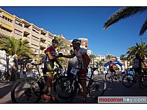 250 ciclistas tomaron la salida para recorrer los parajes de Mazarrón en la XXI Marcha MTB Bahía de Mazarrón. Domingo 6 noviembre. - Foto 10