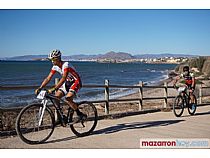 250 ciclistas tomaron la salida para recorrer los parajes de Mazarrón en la XXI Marcha MTB Bahía de Mazarrón. Domingo 6 noviembre. - Foto 25