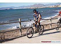 250 ciclistas tomaron la salida para recorrer los parajes de Mazarrón en la XXI Marcha MTB Bahía de Mazarrón. Domingo 6 noviembre. - Foto 140